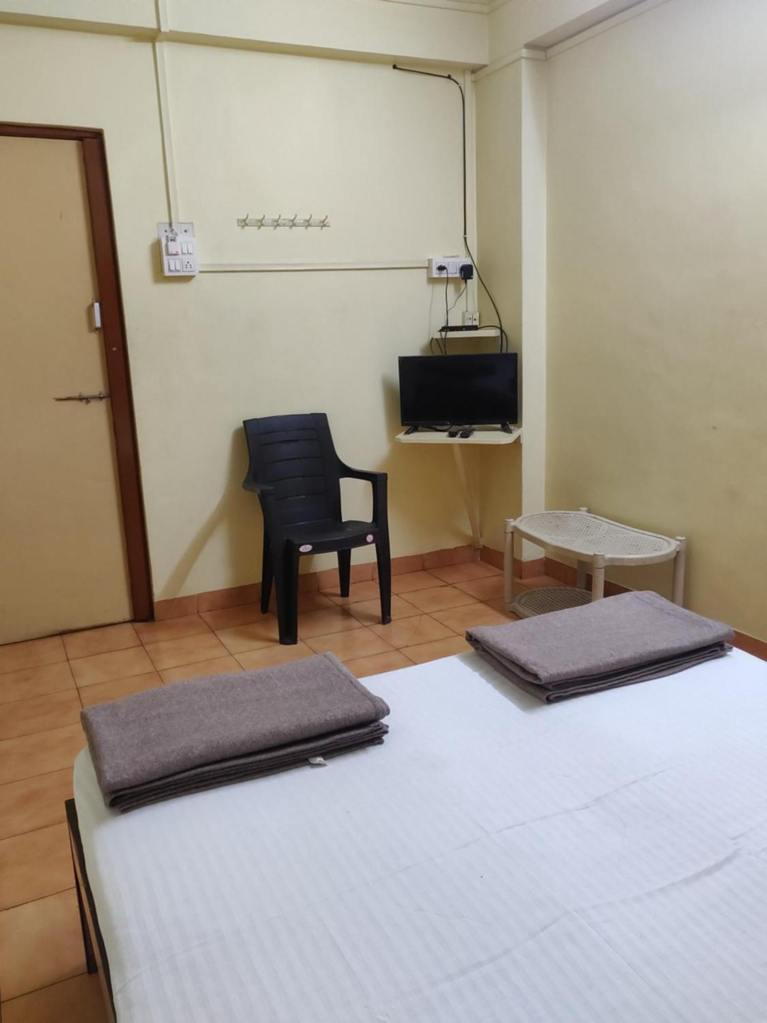 Shraddha Lodge Ратнагири Экстерьер фото